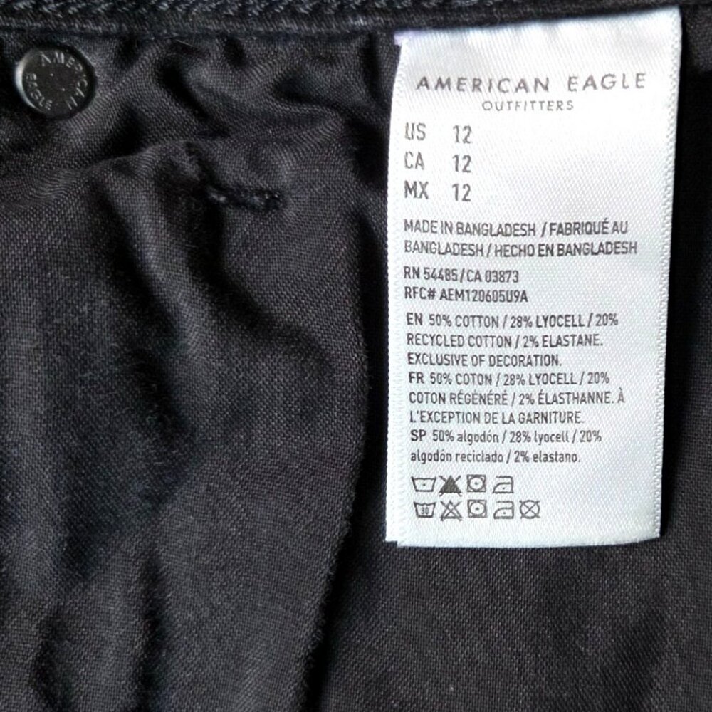 American Eagle Black Cut Off High Rise Stretch Denim Jean Shorts Women's Size 12 - Picture 7 of 7